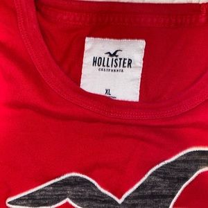 Red Hollister Tee